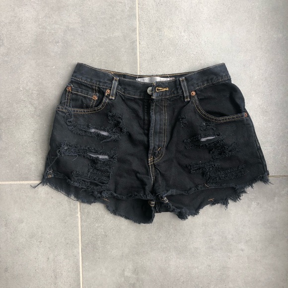 Levi cropped shorts - Picture 2 of 2